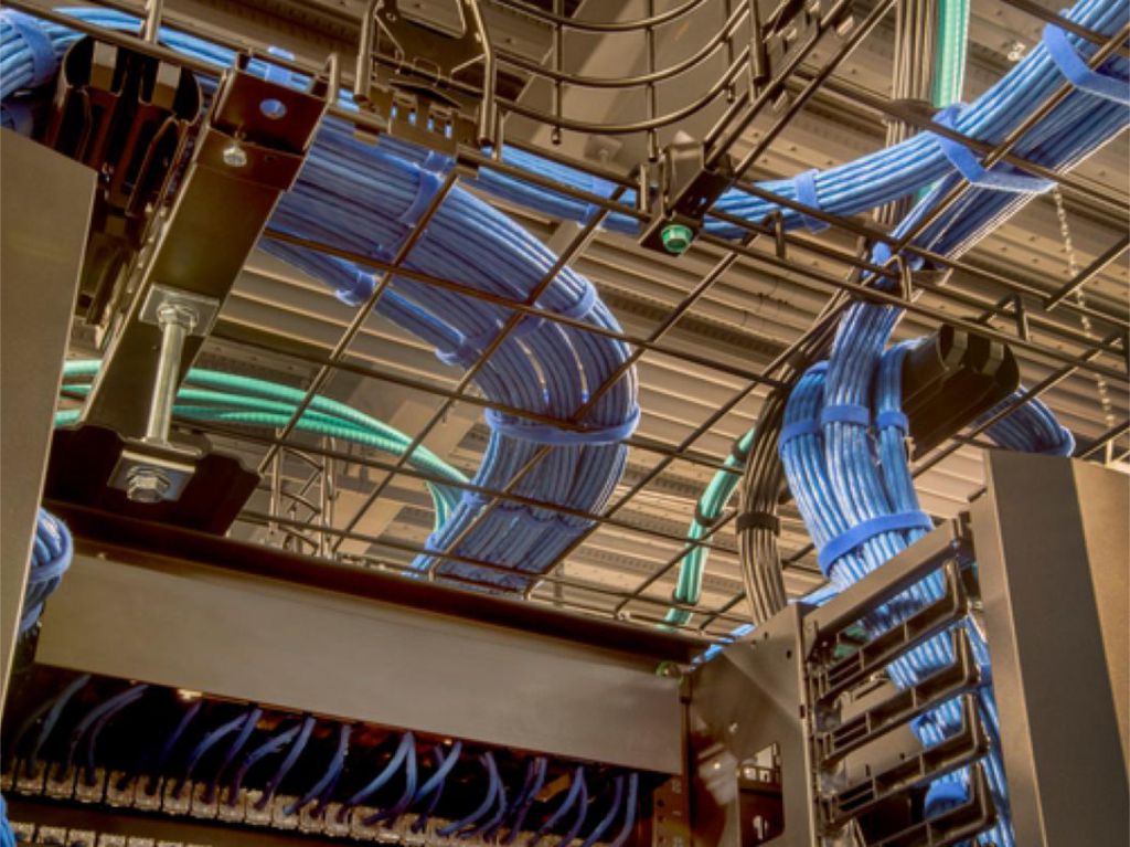 Kabel və elektrik malları Image